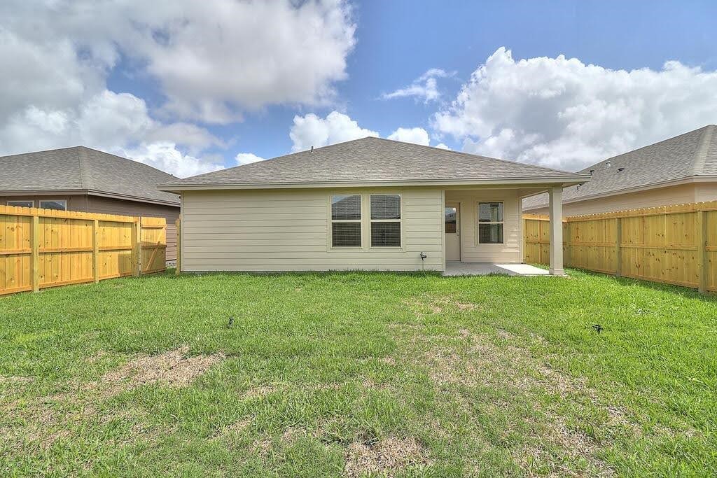 1269 Carnaby St Property Photo 40
