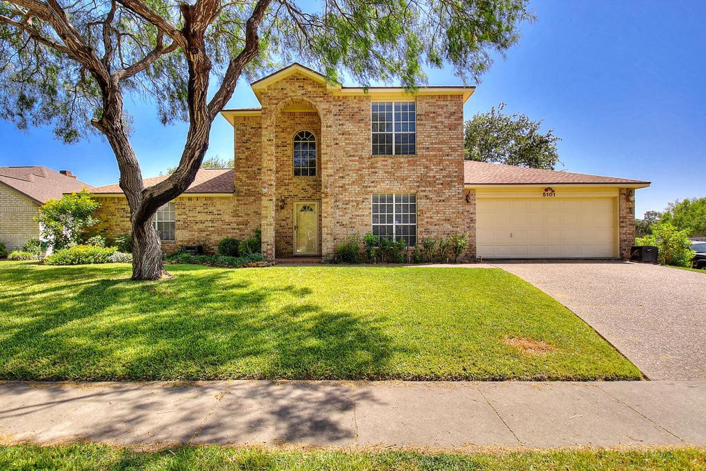 5101 Cavendish Dr Property Photo 1