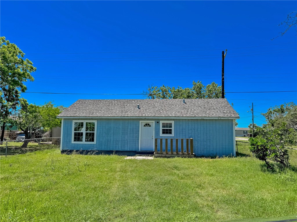 105 E Cornwall St Property Photo 1
