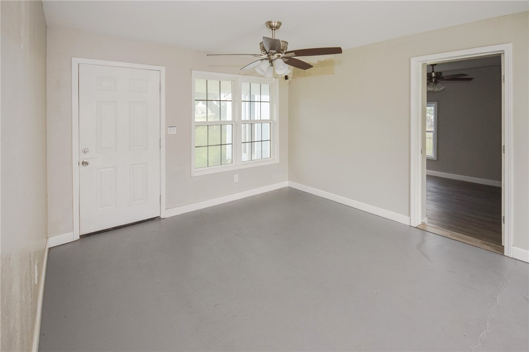 105 E Cornwall St Property Photo 15