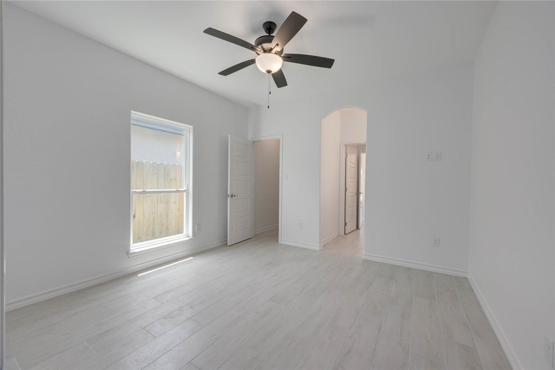 103 Sapphire St Property Photo 25