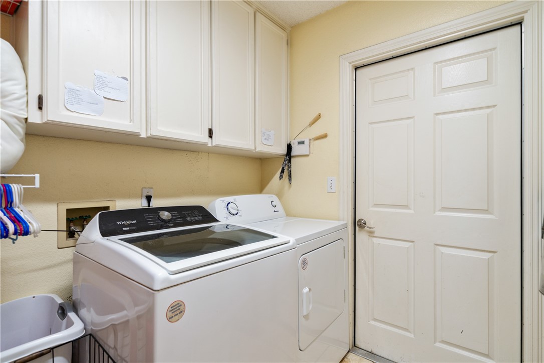 7905 Etienne Dr Property Photo 25