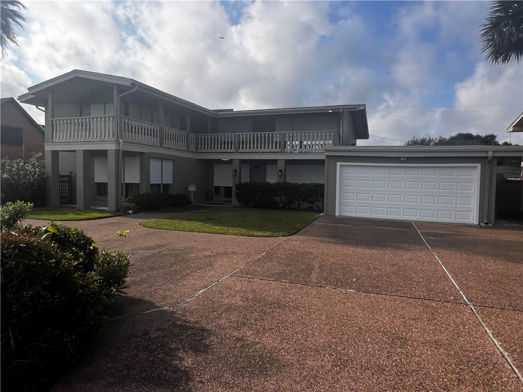 5445 Ocean Dr Property Photo 1