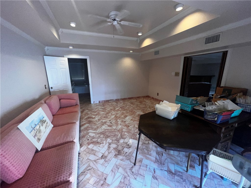 5445 Ocean Dr Property Photo 12