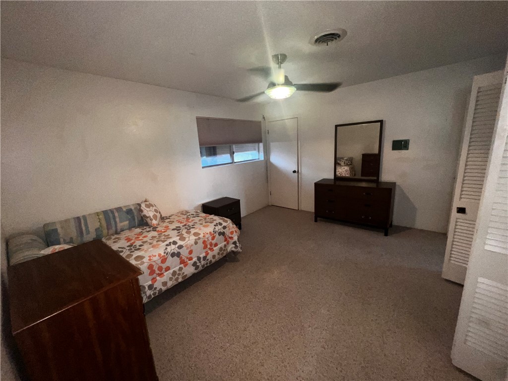 5445 Ocean Dr Property Photo 15