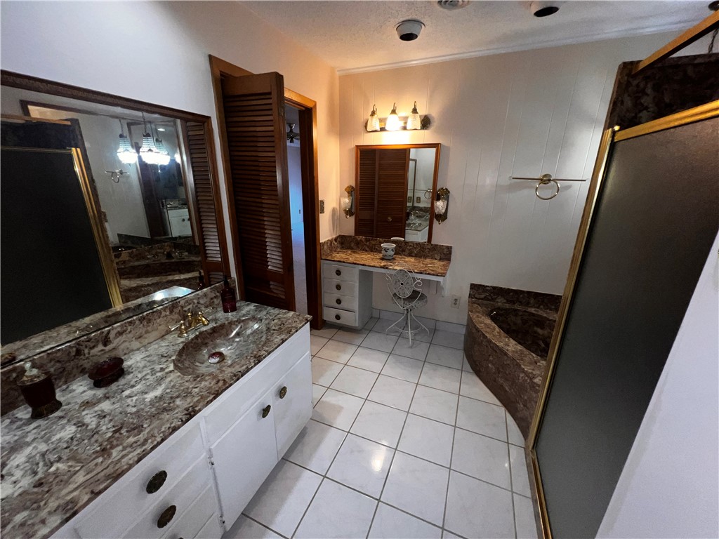 5445 Ocean Dr Property Photo 36