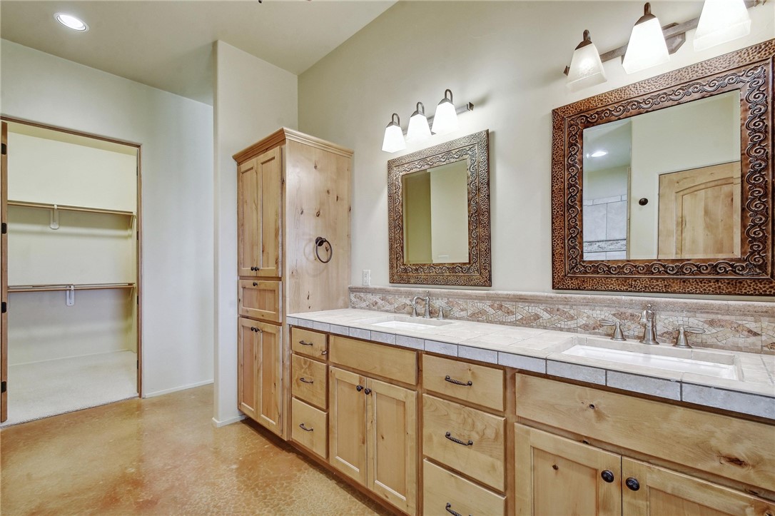 793 Kendall Jackson Property Photo 29