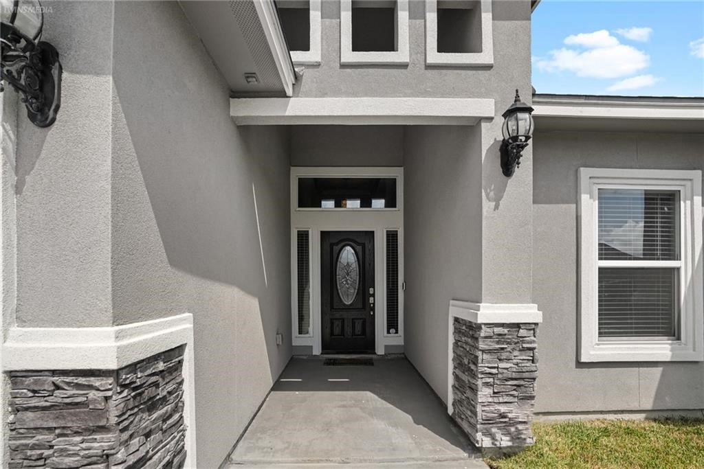 3921 Woodhouse Property Photo 2