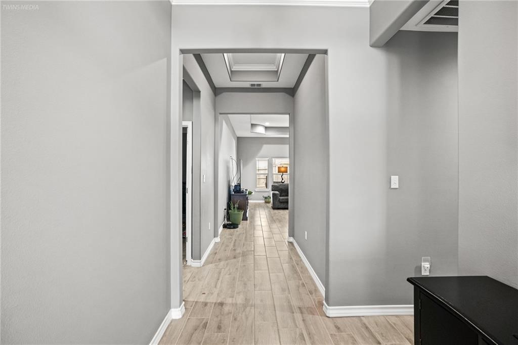 3921 Woodhouse Property Photo 17