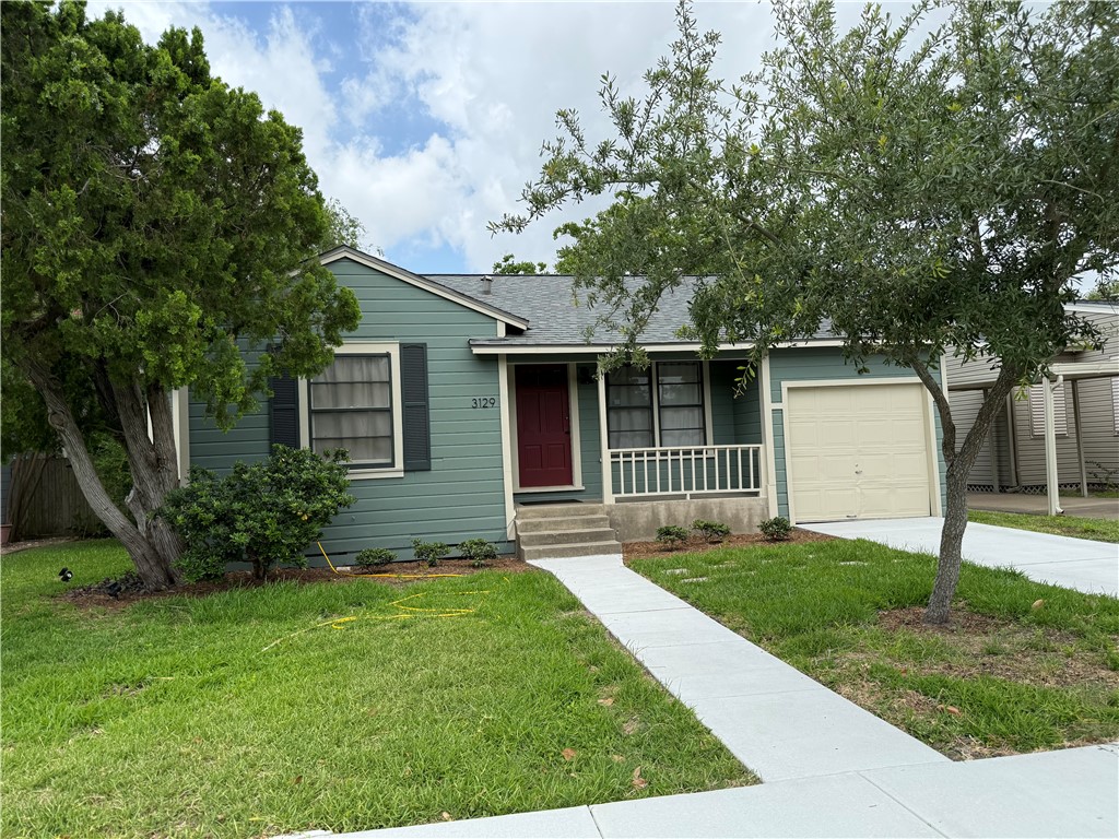3129 Austin St