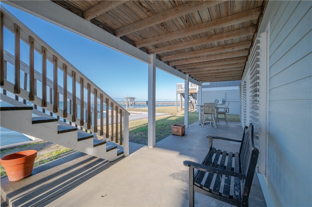 202 Ridge Harbor Dr Property Photo 13