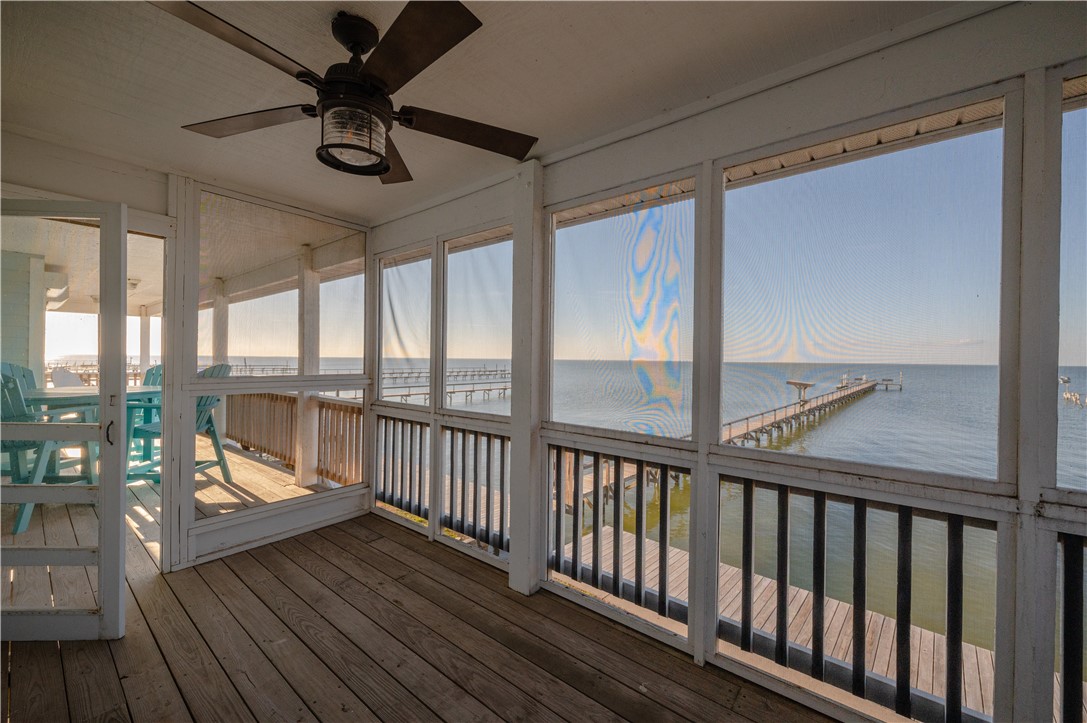 202 Ridge Harbor Dr Property Photo 16