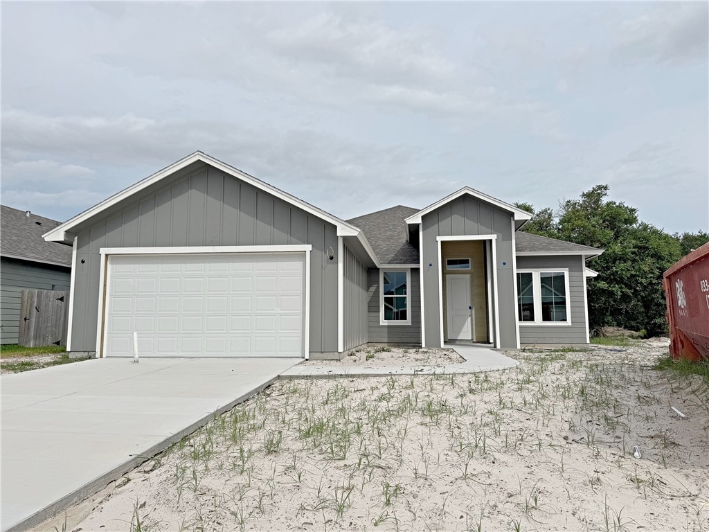 129 Broad Oak Dr Property Photo 1