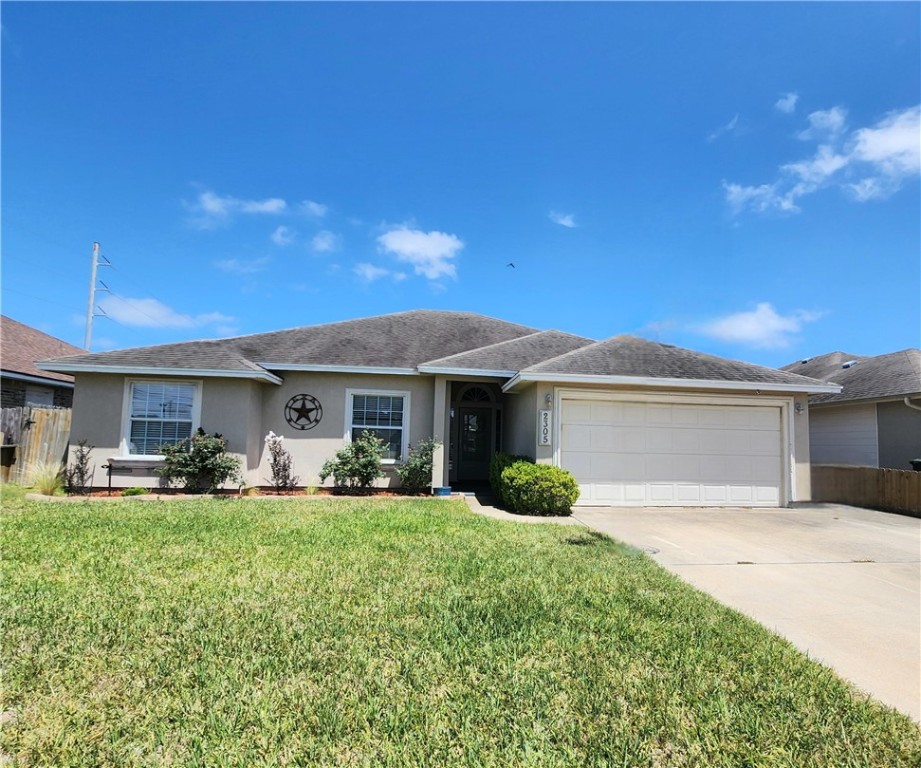 2305 Kazmir Dr Property Photo 2