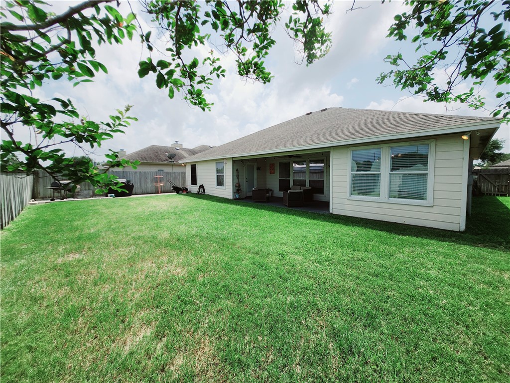 2305 Kazmir Dr Property Photo 20