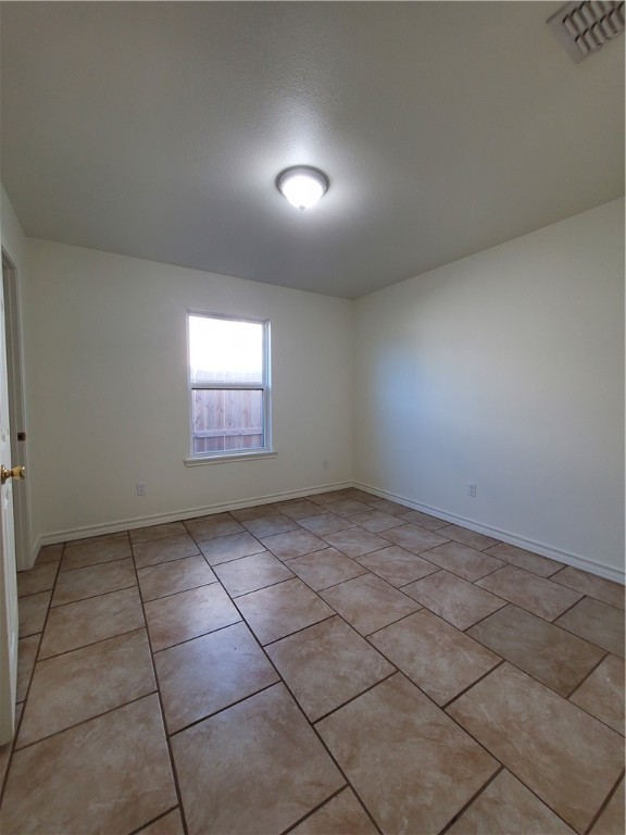 4110 Grossman Dr B Property Photo 7
