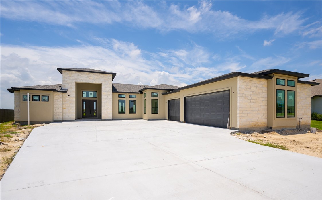 758 Buffalo Creek Dr Property Photo