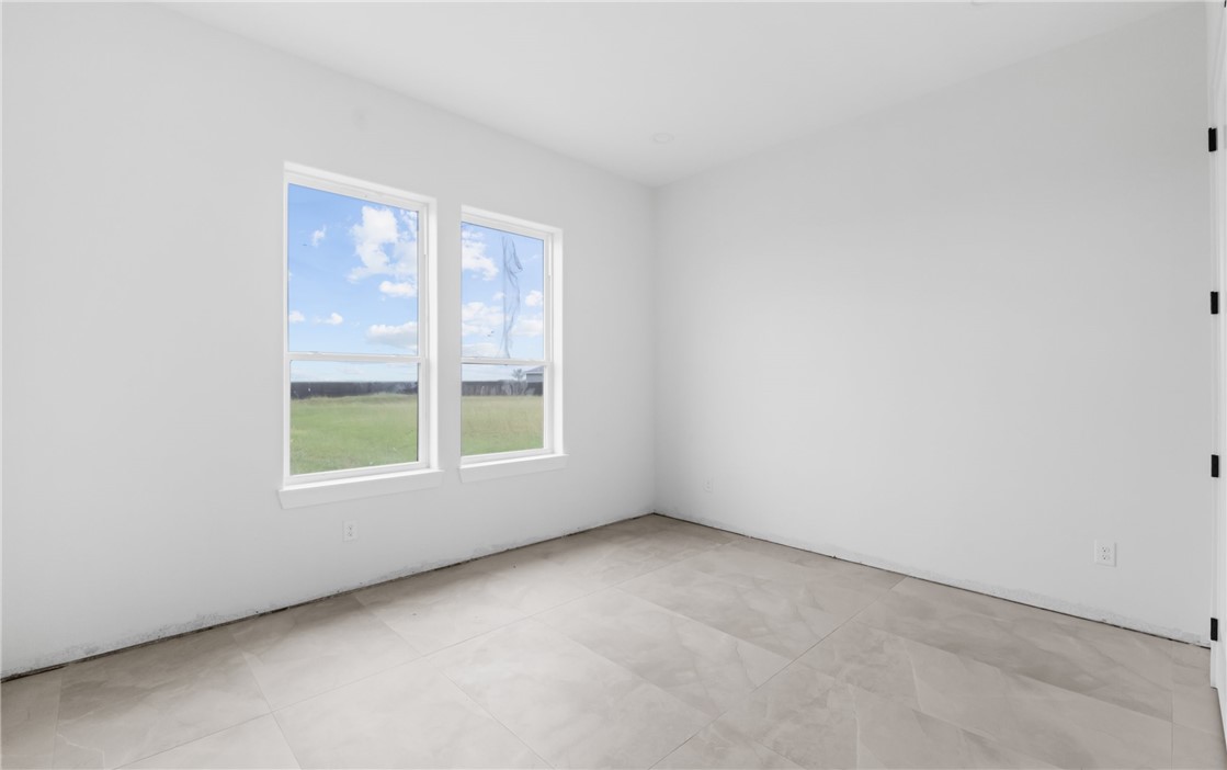 758 Buffalo Creek Dr Property Photo 20