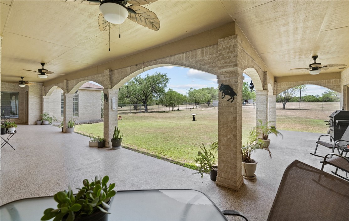 5763 Santa Isabelle Dr Property Photo 22