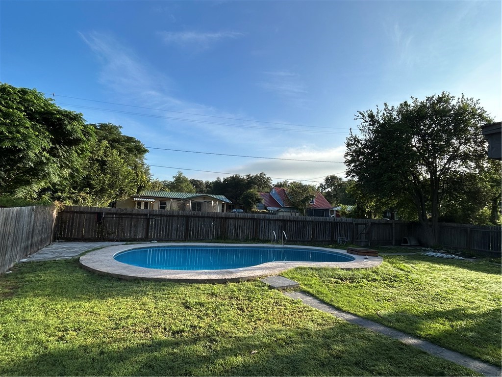 1217 Rose Dr Property Photo 26