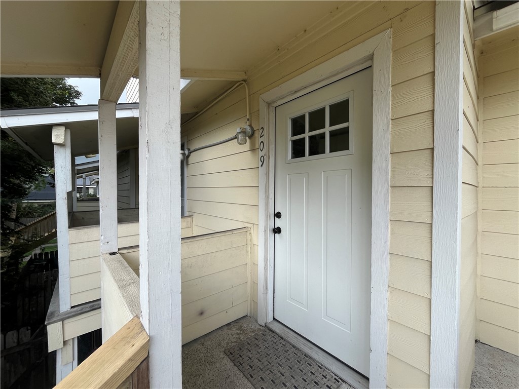 Ennis Joslin Rd Property Photo 1