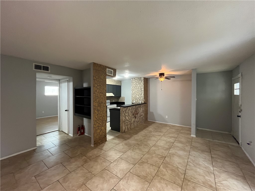 Ennis Joslin Rd Property Photo 7