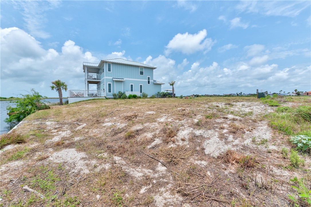 152 Laguna Isles Dr Property Photo 11