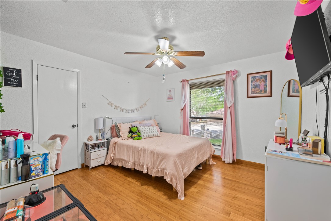 3750 Castle View Property Photo 22