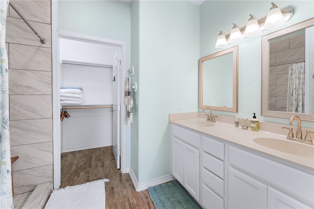 1117 9th St Property Photo 11