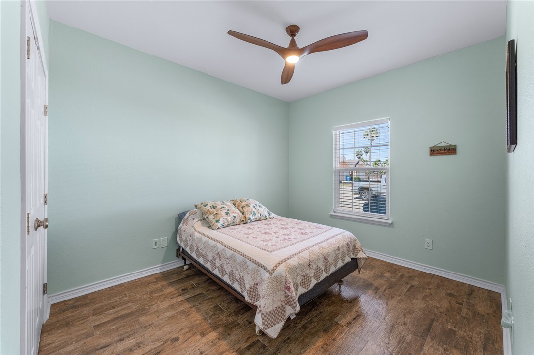 1117 9th St Property Photo 13