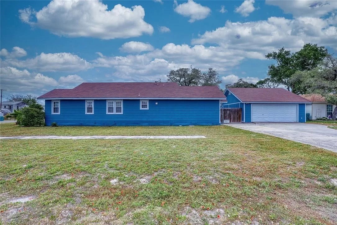 341 W Greenwood Property Photo 39
