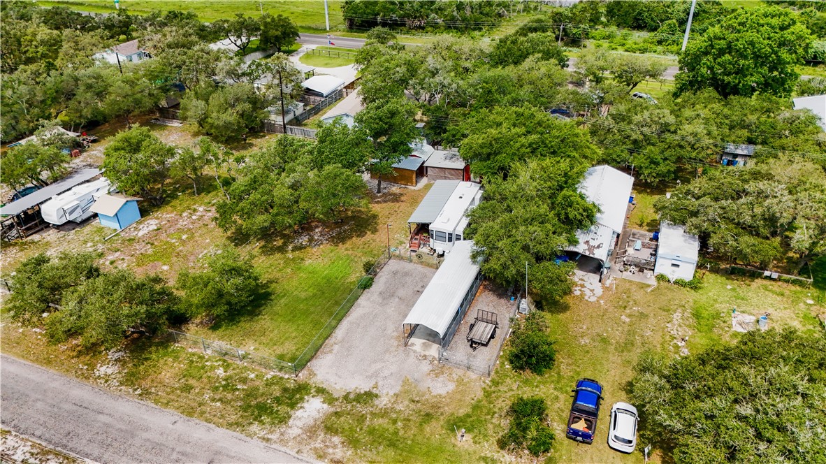 118&119 Donnie Dr Property Photo 6