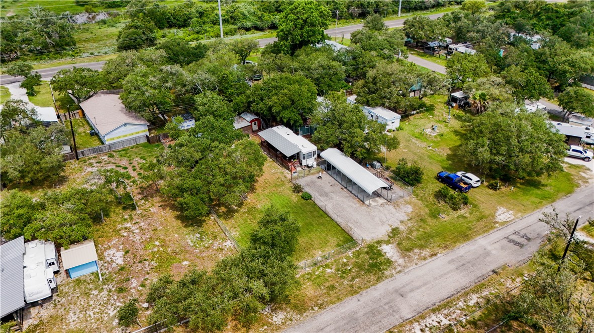 118&119 Donnie Dr Property Photo 7