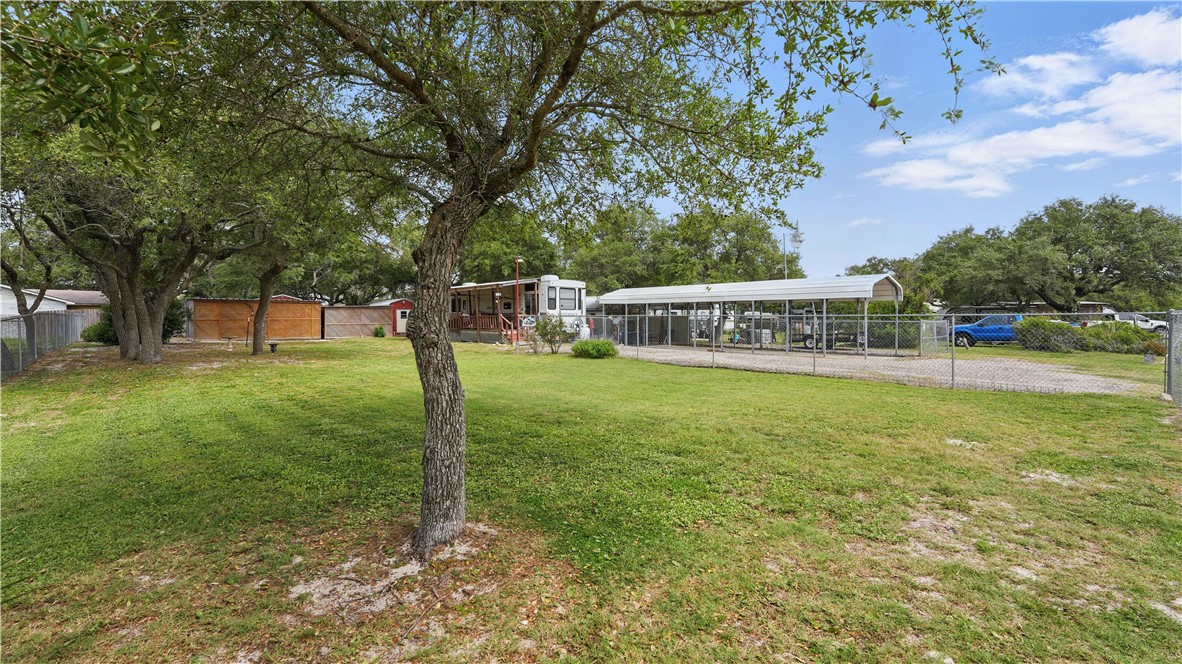 118&119 Donnie Dr Property Photo 17