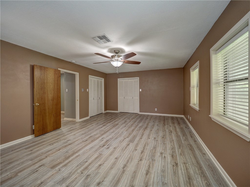 1540 W Deberry Ave Property Photo 14