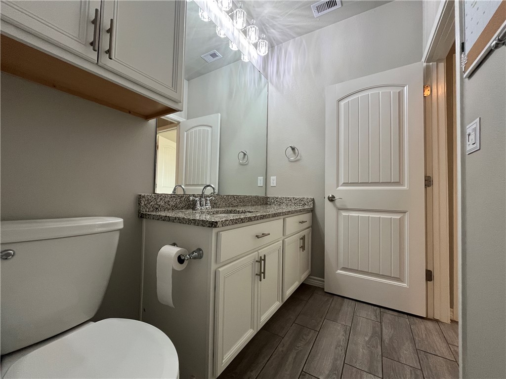 8233 Yosemite Dr Property Photo 7