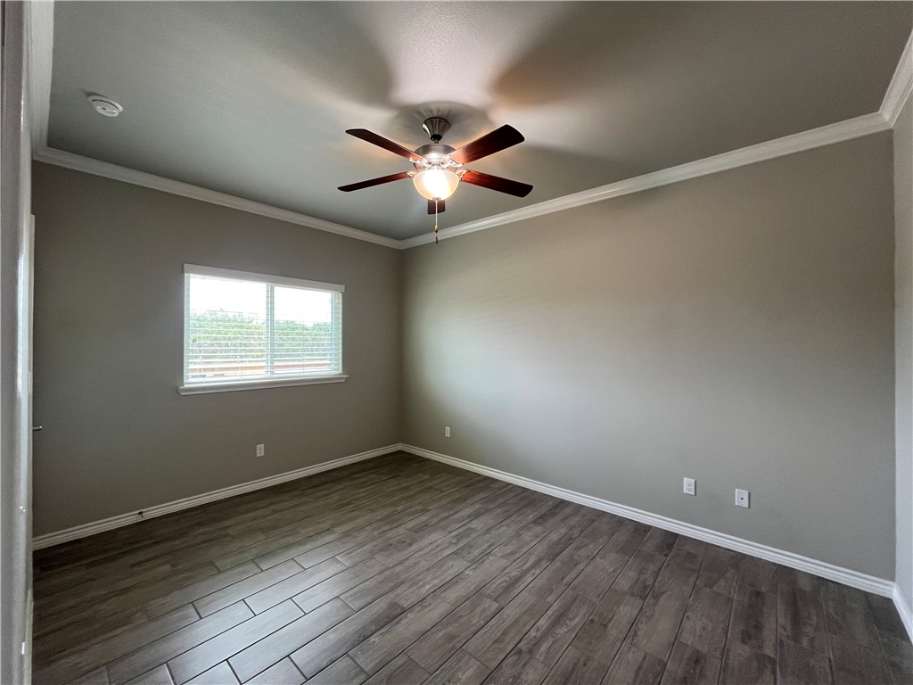8233 Yosemite Dr Property Photo 9