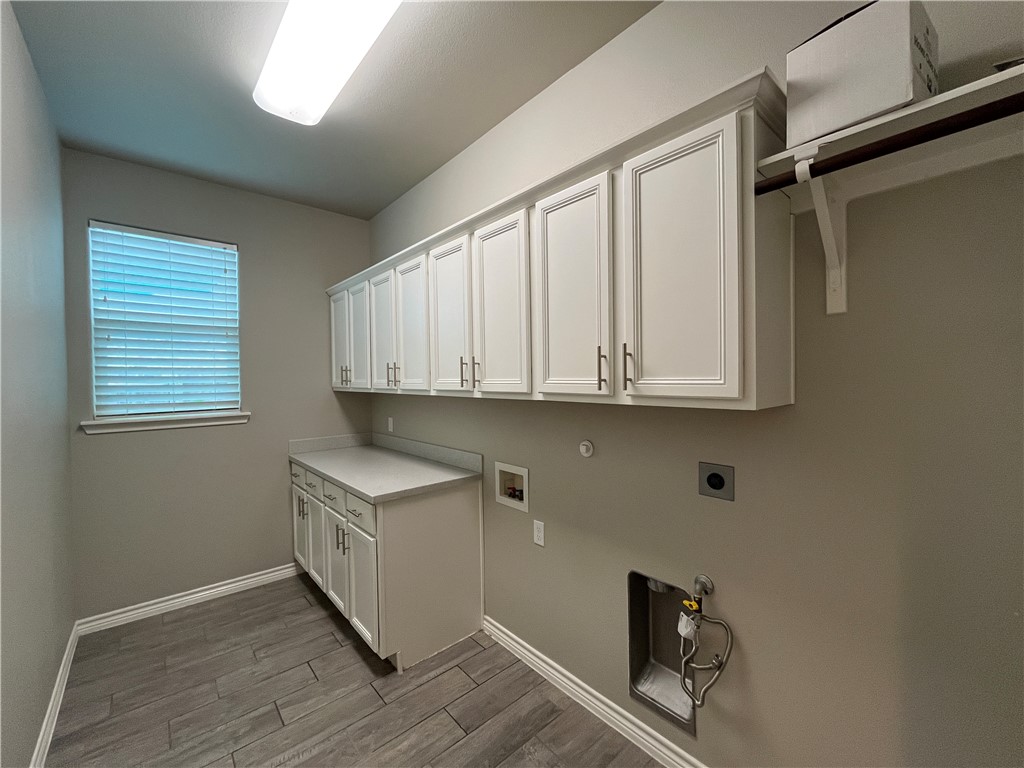 8233 Yosemite Dr Property Photo 17