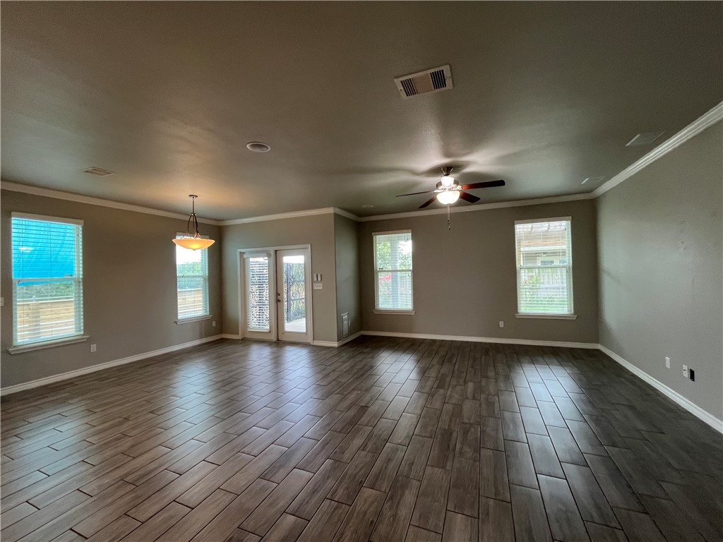8233 Yosemite Dr Property Photo 24