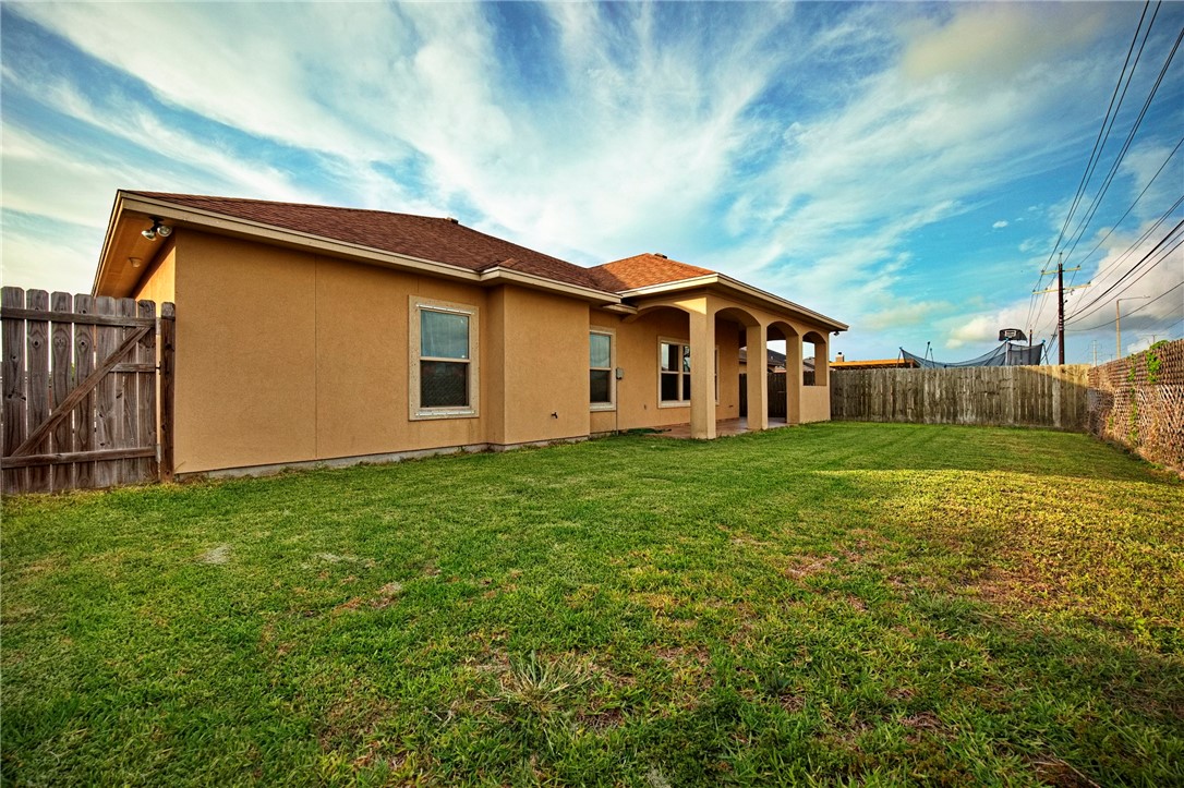 3813 Elvis Dr Property Photo 31