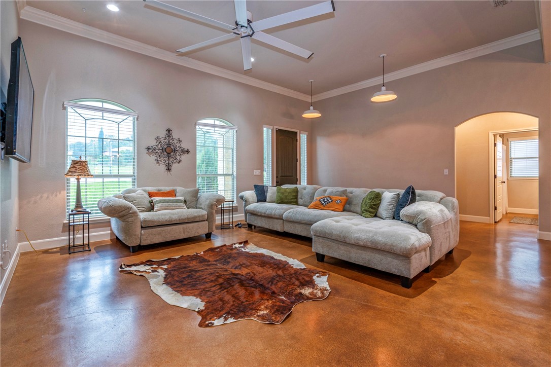 4609 Tuscan Way Property Photo 3