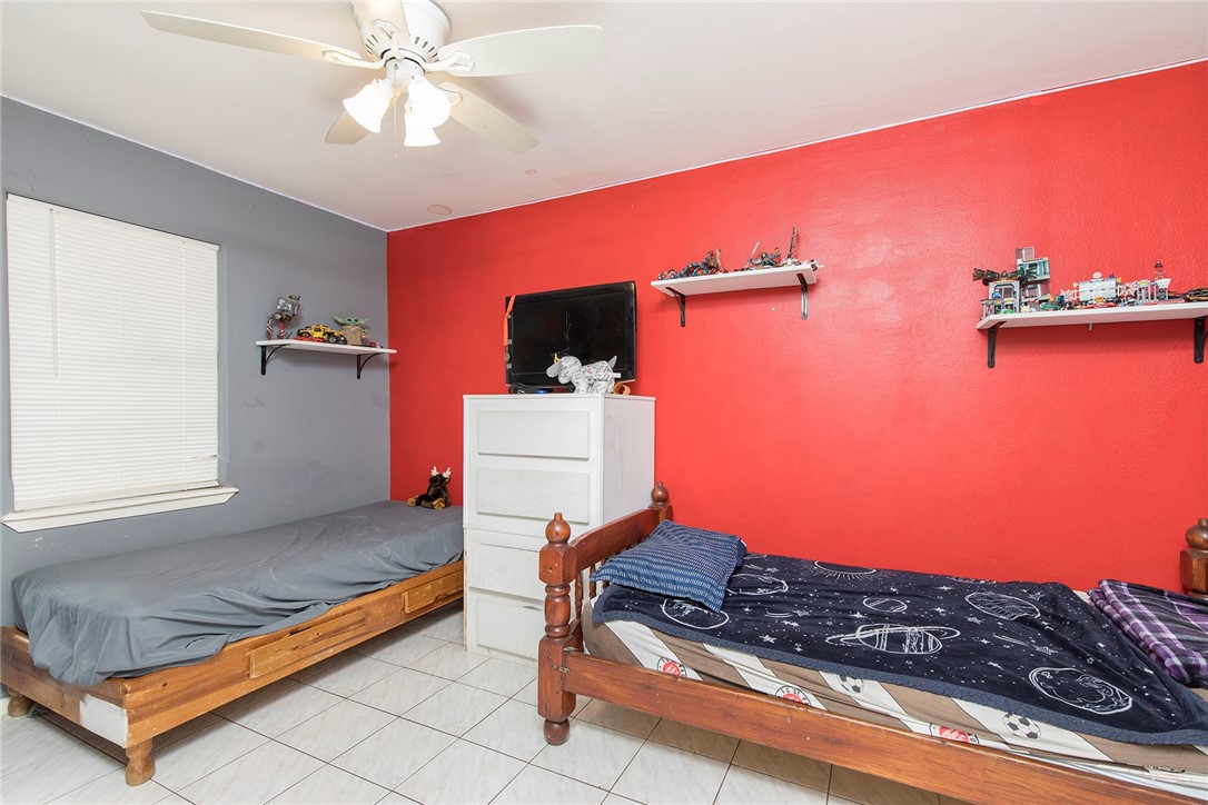 1124 Orange St Property Photo 11