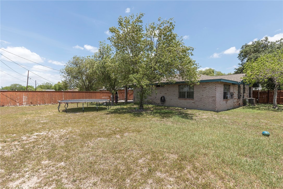 1124 Orange St Property Photo 17