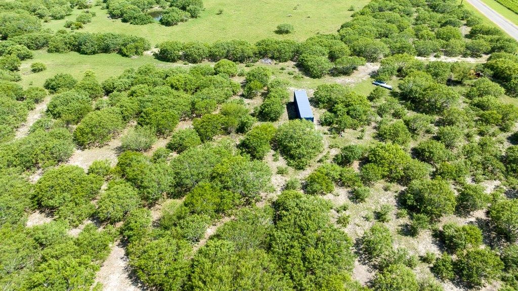 00 Gin Road Property Photo 10