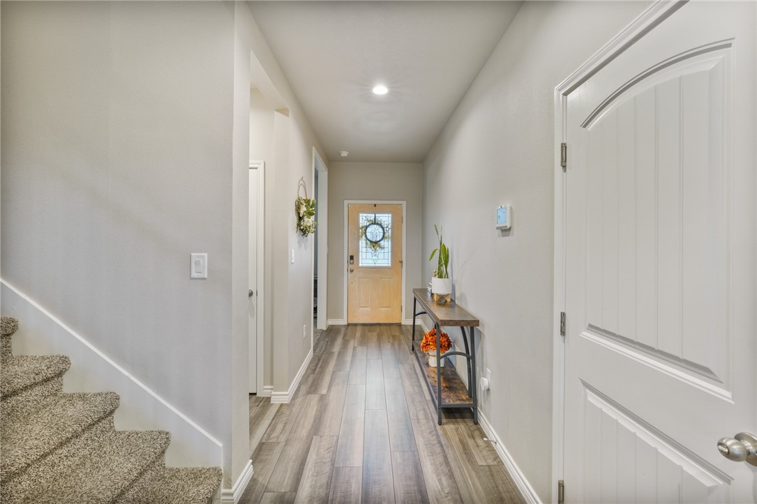 1346 Alexandra Park Lane Property Photo 4