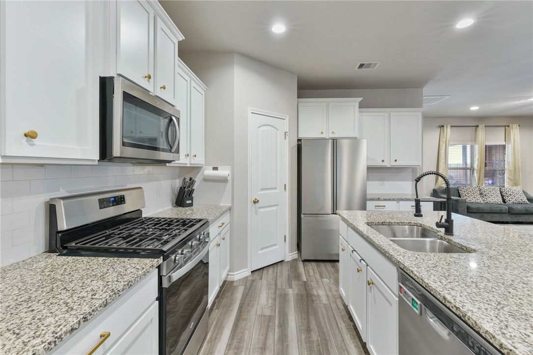 1346 Alexandra Park Lane Property Photo 12
