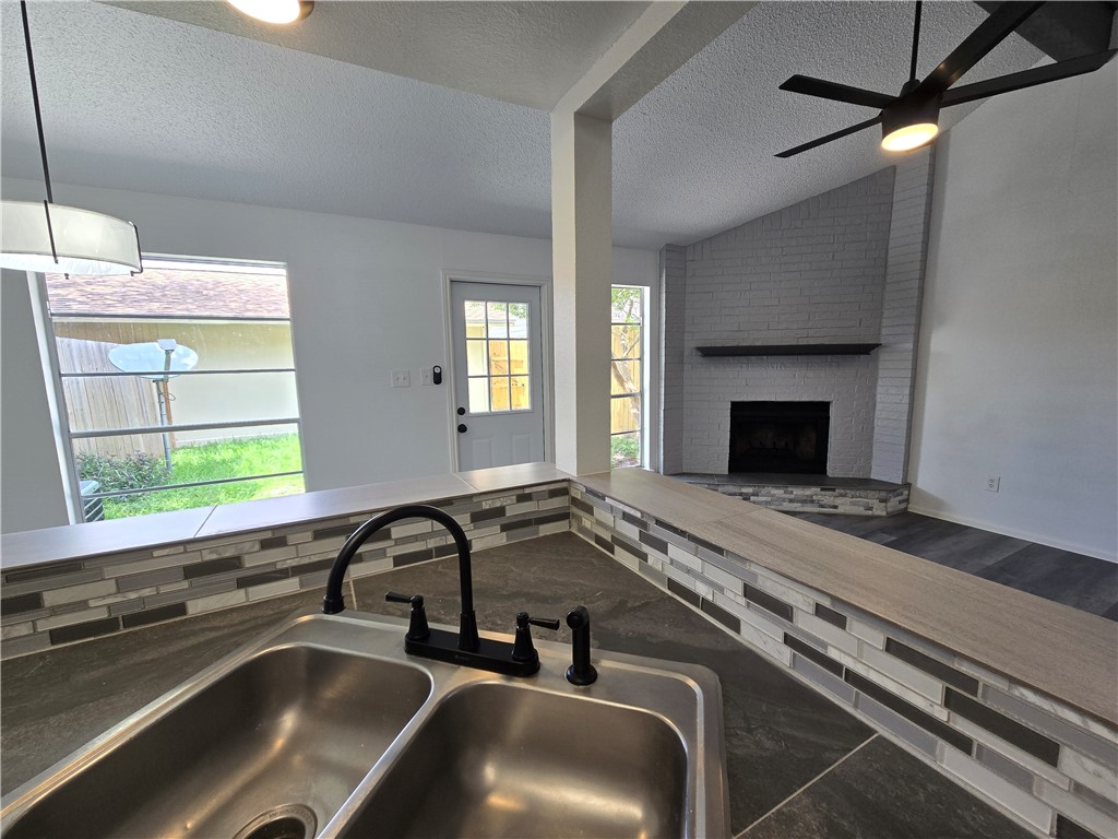 4618-d Cedar Pass Dr Property Photo 11