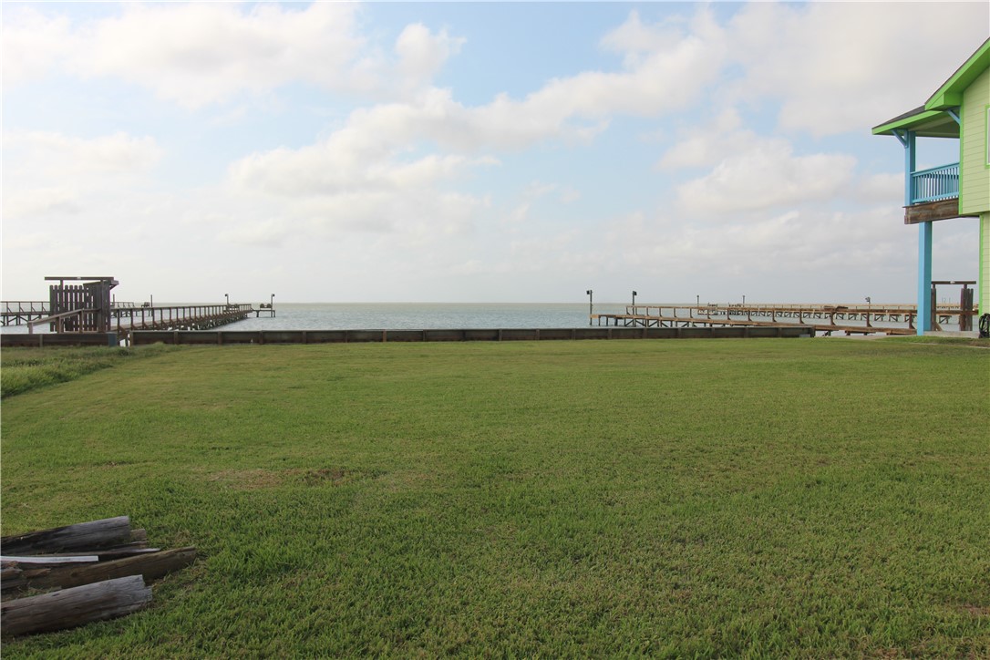 212 Ridge Harbor Dr Property Photo 8