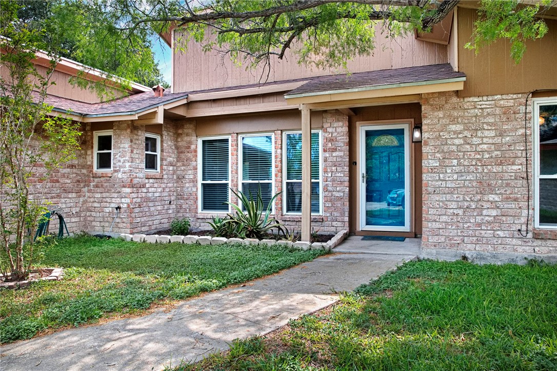 4026 Brownwood Property Photo 2