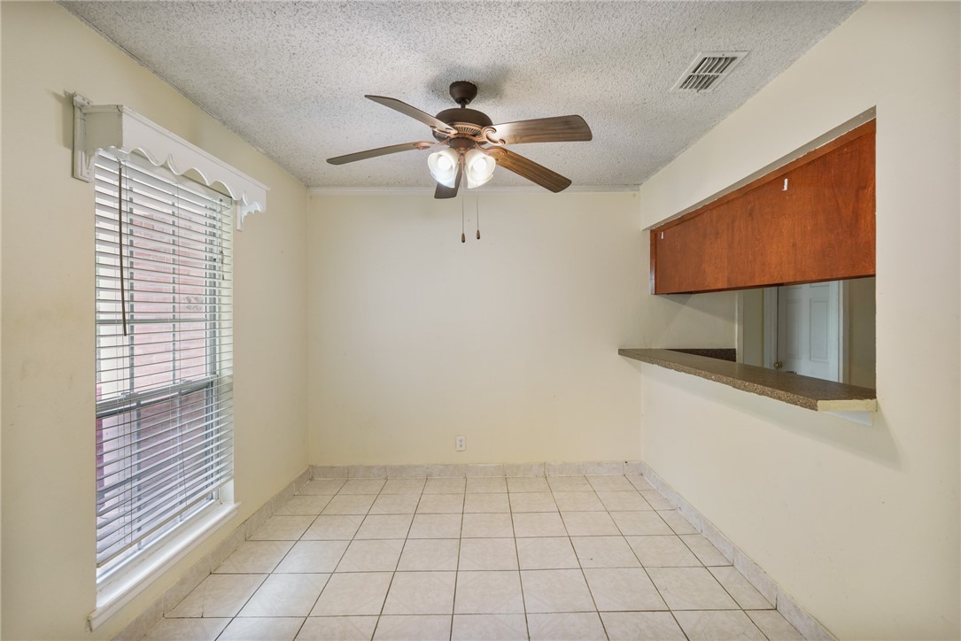 126 Cactus St Property Photo 12